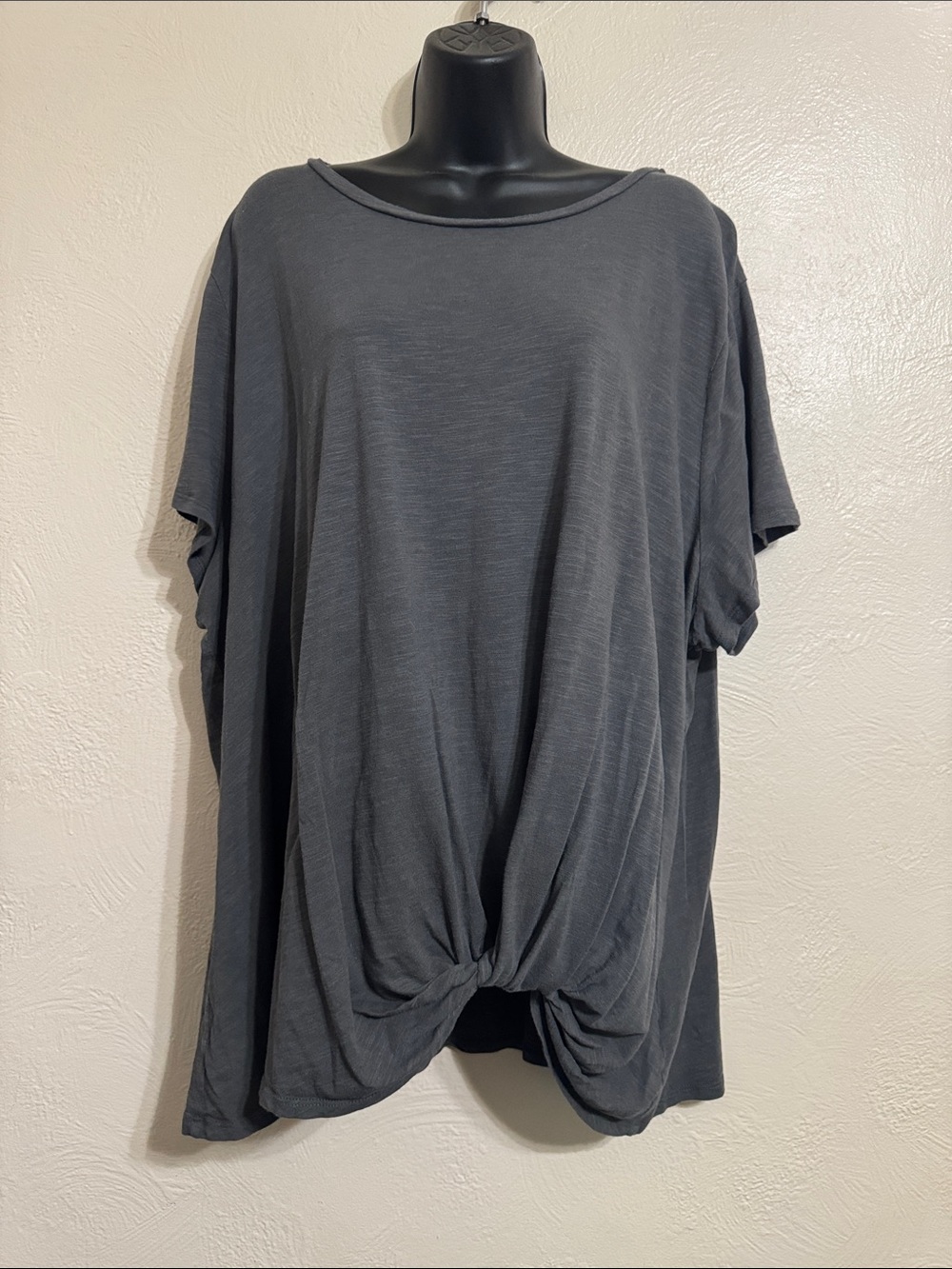 Maurices Charcoal Knot-Front Short Sleeve Tee
